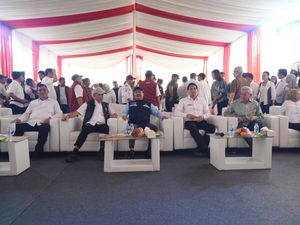 Tinjau Kampung Nelayan Sejahtera, Mensos: Alhamdulillah Berkat Kerja Sama Tinjau Kampung Nelayan Sejahtera, Mensos: Alhamdulillah Berkat Kerja Sama