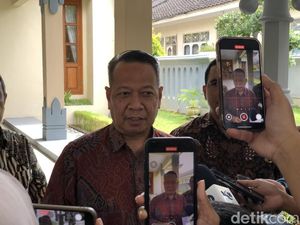 Disdikpora DIY Tegaskan Guru Dilarang Sampaikan Apa Pun soal Penyusunan ASPD Disdikpora DIY Tegaskan Guru Dilarang Sampaikan Apa Pun soal Penyusunan ASPD