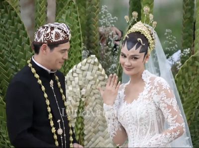 Lihat 7 Momen Luna Maya dan Maxime Usai Akad, Bikin Tersenyum Pagi-pagi