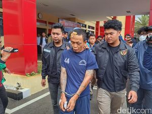 6 Fakta Brutalnya Jambul Habisi Ayah Tiri gegara Tak Dipinjami Motor 6 Fakta Brutalnya Jambul Habisi Ayah Tiri gegara Tak Dipinjami Motor