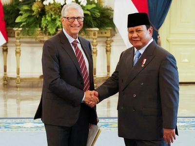 Presiden Prabowo dan Bill Gates Bertemu di Istana Merdeka