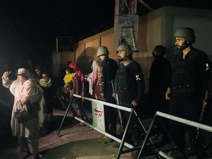 Korban Tewas Akibat Serangan India di Pakistan Capai 8 Orang Korban Tewas Akibat Serangan India di Pakistan Capai 8 Orang