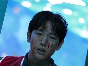 Darah, Keringat, dan Air Mata di Foto-foto Squid Game 3