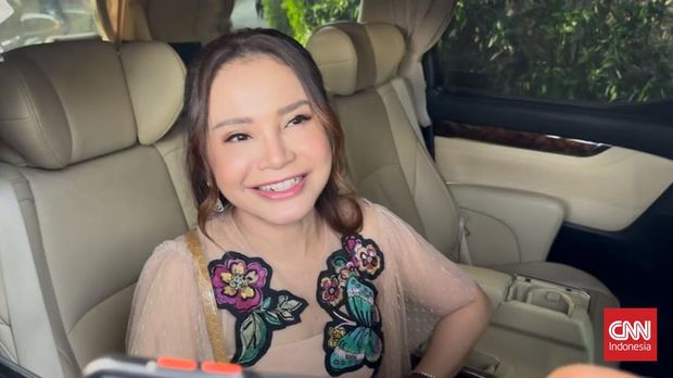 Suasana di tempat pernikahan Luna Maya dan Maxime Bouttier, Rabu (7/5).