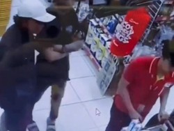 Viral 3 Preman Kampung di KBB Palak-Ancam Pedagang Pakai Golok