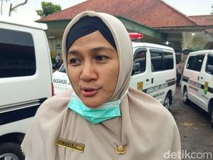 1 Korban Luka Truk Vs Angkot Purworejo Dirawat di RSUD Tjitrowardojo