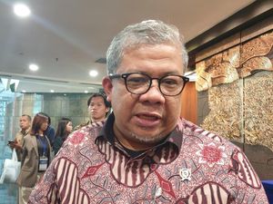 Fahri Hamzah Cek Pabrik Rumah Instan, buat Program 3 Juta Rumah? Fahri Hamzah Cek Pabrik Rumah Instan, buat Program 3 Juta Rumah?