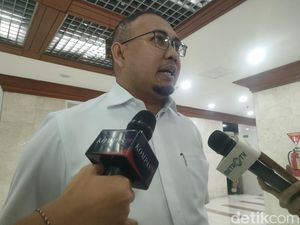 Andre Rosiade: Presiden Prabowo Setujui Renovasi Stadion Agus Salim Sumbar Andre Rosiade: Presiden Prabowo Setujui Renovasi Stadion Agus Salim Sumbar