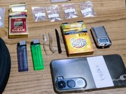 Satresnarkoba Situbondo Gulung 3 Pengedar Sabu, 4,21 Gram Disita