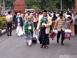 8 Visa Calon Jemaah Haji Keluar, Tinggal Istri Wabup Trenggalek