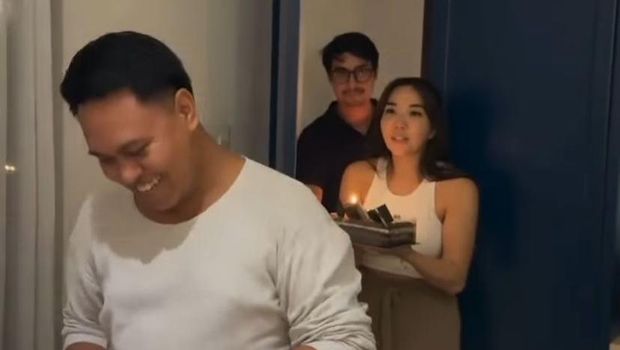 Gisel dan Cinta Brian Gisel dan Cinta Brian