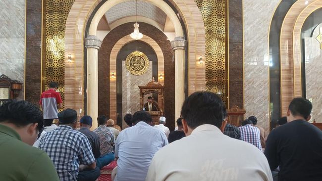 4 Khutbah Jumat Rabiul Awal 19 September 2025, Meneladani Akhlak Rasulullah