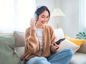 7 Lagu Penyemangat yang Wajib Masuk Playlist Spotify Setelah Libur Panjang 7 Lagu Penyemangat yang Wajib Masuk Playlist Spotify Setelah Libur Panjang