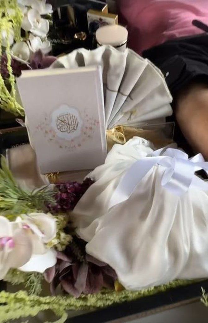 Isi Seserahan Pernikahan Luna Maya