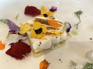 Video Restoran di Bali Ini Tawarkan Menu Khusus Dessert Video Restoran di Bali Ini Tawarkan Menu Khusus Dessert