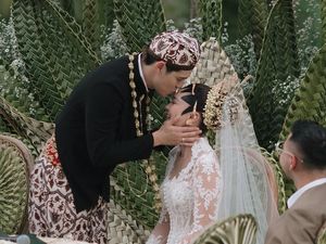 Raffi Ahmad Sebahagia Itu Lihat Luna Maya dan Maxime Bouttier Menikah Raffi Ahmad Sebahagia Itu Lihat Luna Maya dan Maxime Bouttier Menikah