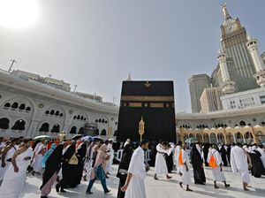 Makna Haji dan Idul Adha Makna Haji dan Idul Adha