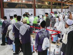 Jemaah Haji 2026 Mulai Berangkat ke Tanah Suci pada 22 April
