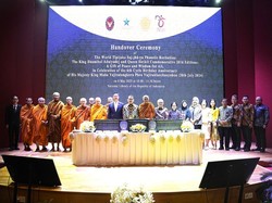 75 Tahun Hubungan Diplomatik RI-Thailand, Menbud Terima Kitab Tipitaka