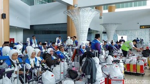 Jadwal Lengkap Keberangkatan 1.744 Jemaah Haji Kota Bandung 2026