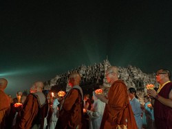 Aturan Mengikuti Waisak 2025 di Borobudur, Ini Kewajiban dan Larangannya