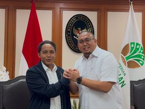 Andre Rosiade Terima Kasih ke Menhut Sudah Teken IPPKH Pembangunan Flyover Sitinjau Lauik Andre Rosiade Terima Kasih ke Menhut Sudah Teken IPPKH Pembangunan Flyover Sitinjau Lauik