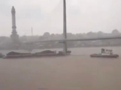 Tongkang Batu Bara Tabrak Jembatan Gentala Arasy, Polisi Selidiki