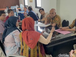 16 Eks Karyawan Surabaya Menanti Iktikad Baik Perusahan Lunasi Pesangon