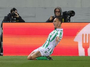 Lagi-lagi Antony Gendong Real Betis, Kini ke Final Conference League Lagi-lagi Antony Gendong Real Betis, Kini ke Final Conference League