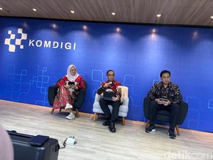 Video: Kemkomdigi Ungkap World App Kumpulkan Data Retina Sejak 2021 Video: Kemkomdigi Ungkap World App Kumpulkan Data Retina Sejak 2021