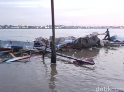 Kapal Jukung Meledak di Sungai Musi, 3 Luka Bakar dan 4 Hilang