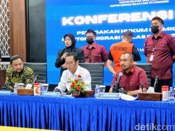 Demi Usaha Arang Batok, WNA Irak Ini Justru Dideportasi dari Pacitan