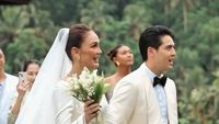 8 Gaya Luna Maya di Resepsi Pernikahan ke-2, Memukau Pakai Kalung Rp 1,5 M