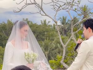 Bikin Mewek! Luna Maya Meluapkan Isi Hati di Depan Maxime Usai Nikah Bikin Mewek! Luna Maya Meluapkan Isi Hati di Depan Maxime Usai Nikah