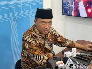 Mengapa Prabowo Pilih Dirjen Bea Cukai dari Militer? Mengapa Prabowo Pilih Dirjen Bea Cukai dari Militer?