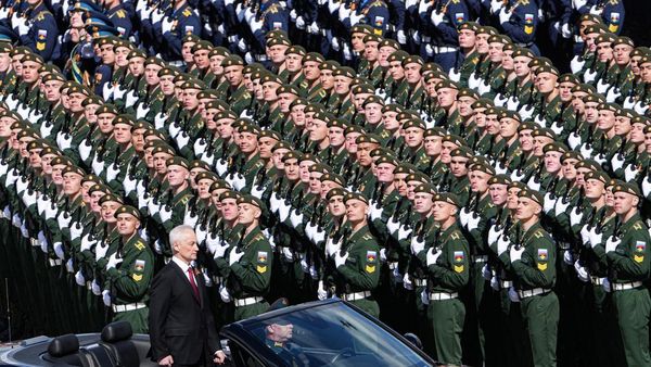 Potret Parade Militer Peringati 80 Tahun Kemenangan Rusia