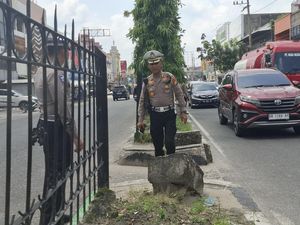 Bikin Macet-Bahayakan Pengendara, 2 U-Turn di Jalan Nangka Pekanbaru Ditutup Bikin Macet-Bahayakan Pengendara, 2 U-Turn di Jalan Nangka Pekanbaru Ditutup