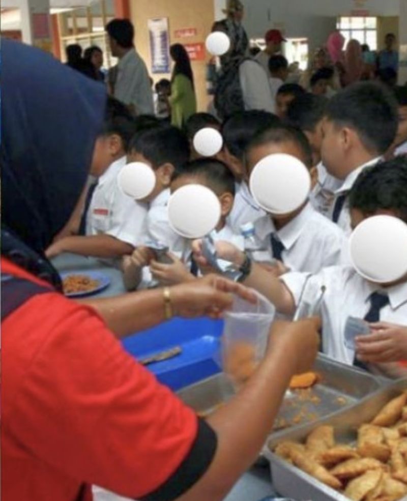 Penjual Ini Kesal Gegara Banyak Aturan Jualan Makanan di Kantin Sekolah
