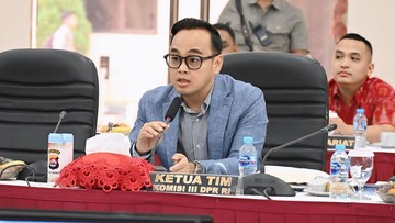 Waka Komisi III DPR Apresiasi Polri Panen Raya 2,54 Juta Ton Jagung: Visioner