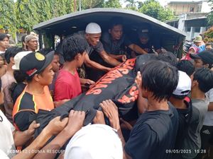 Lansia di Lombok Barat Tewas Terseret Sungai Setelah Cari Rumput Lansia di Lombok Barat Tewas Terseret Sungai Setelah Cari Rumput