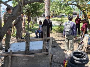 Akan Dibangun Fasilitas PON, Pemprov NTT Bongkar 20 Lapak PKL di Kupang Akan Dibangun Fasilitas PON, Pemprov NTT Bongkar 20 Lapak PKL di Kupang