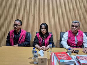 Tiga Pejabat PT Jamkrida Jadi Tersangka Korupsi Penyertaan Modal Tiga Pejabat PT Jamkrida Jadi Tersangka Korupsi Penyertaan Modal