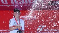 Josh Tarling Jadi yang Tercepat di Etape 2 Giro dItalia 2025