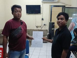 Viral Maling Terjebak dalam Mobil Curian di Kudus, Ini Faktanya Viral Maling Terjebak dalam Mobil Curian di Kudus, Ini Faktanya