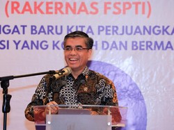 Menaker Harap Serikat Pekerja Mampu Perjuangkan Kesejahteraan Anggota
