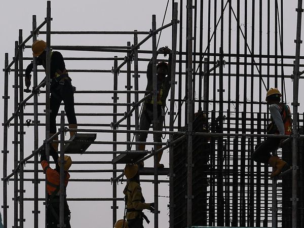 Perkiraan Pertumbuhan Ekonomi Jakarta 2025
