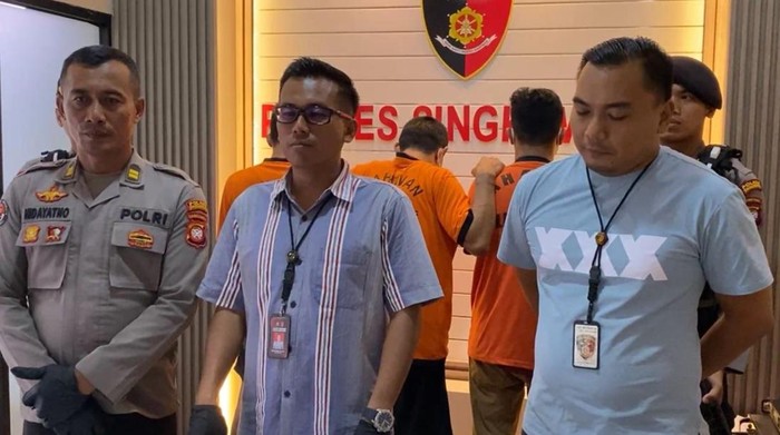 Polisi mengungkap motif di balik penyiraman air keras terhadap Kepala Bidang (Kabid) Keperawatan Rumah Sakit Jiwa (RSJ) Provinsi Kalimantan Barat, Achmad.