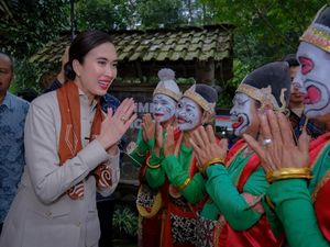 Saat Menpar Widiyanti Sambangi Desa Pentingsari Sleman Saat Menpar Widiyanti Sambangi Desa Pentingsari Sleman