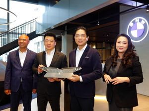 BMW Resmikan Dealer M Pertama di Surabaya, Bisa Buat Ngoprek Makin Ngebut Gak? BMW Resmikan Dealer M Pertama di Surabaya, Bisa Buat Ngoprek Makin Ngebut Gak?