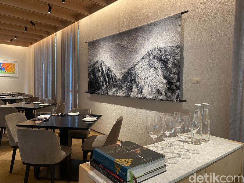 ESA Restaurant Sajikan Makanan Khas Jakarta dengan Gaya Fine Dining